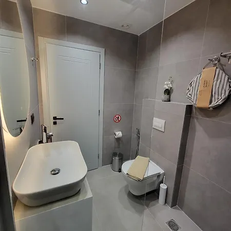 Apartment Golden Rays Sarande