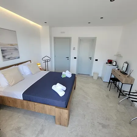 Golden Rays * Sarande