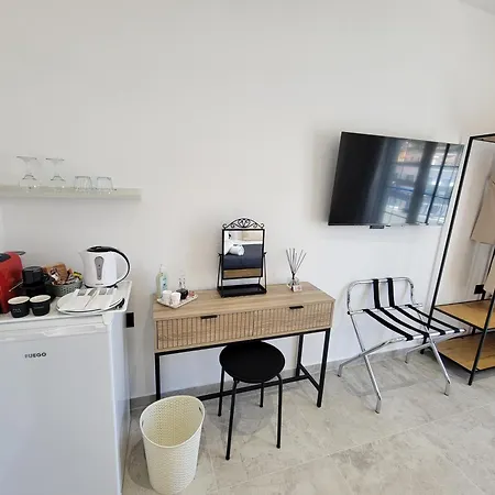 Golden Rays * Sarande