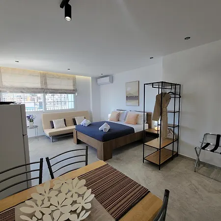 Golden Rays Apartment Sarande