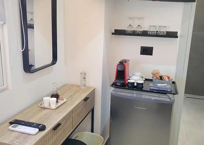 Golden Rays סרנדה