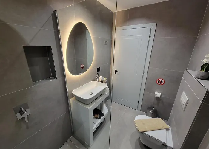 Golden Rays סרנדה